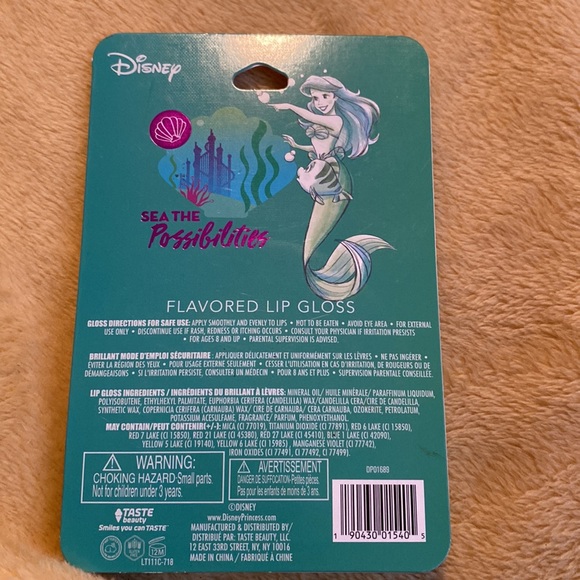 DISNEY ARIEL BERRY FLAVORED LIP GLOSS - Picture 2 of 4